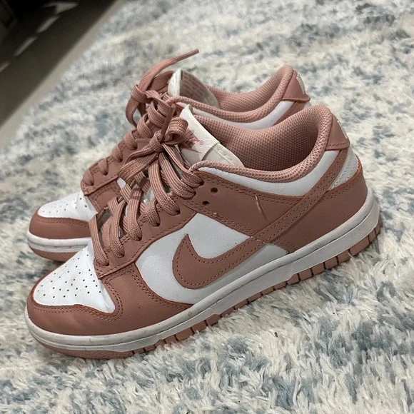Nike Women's Low-Top Sneakers in Dusty Rose and White - Picture 2 of 6